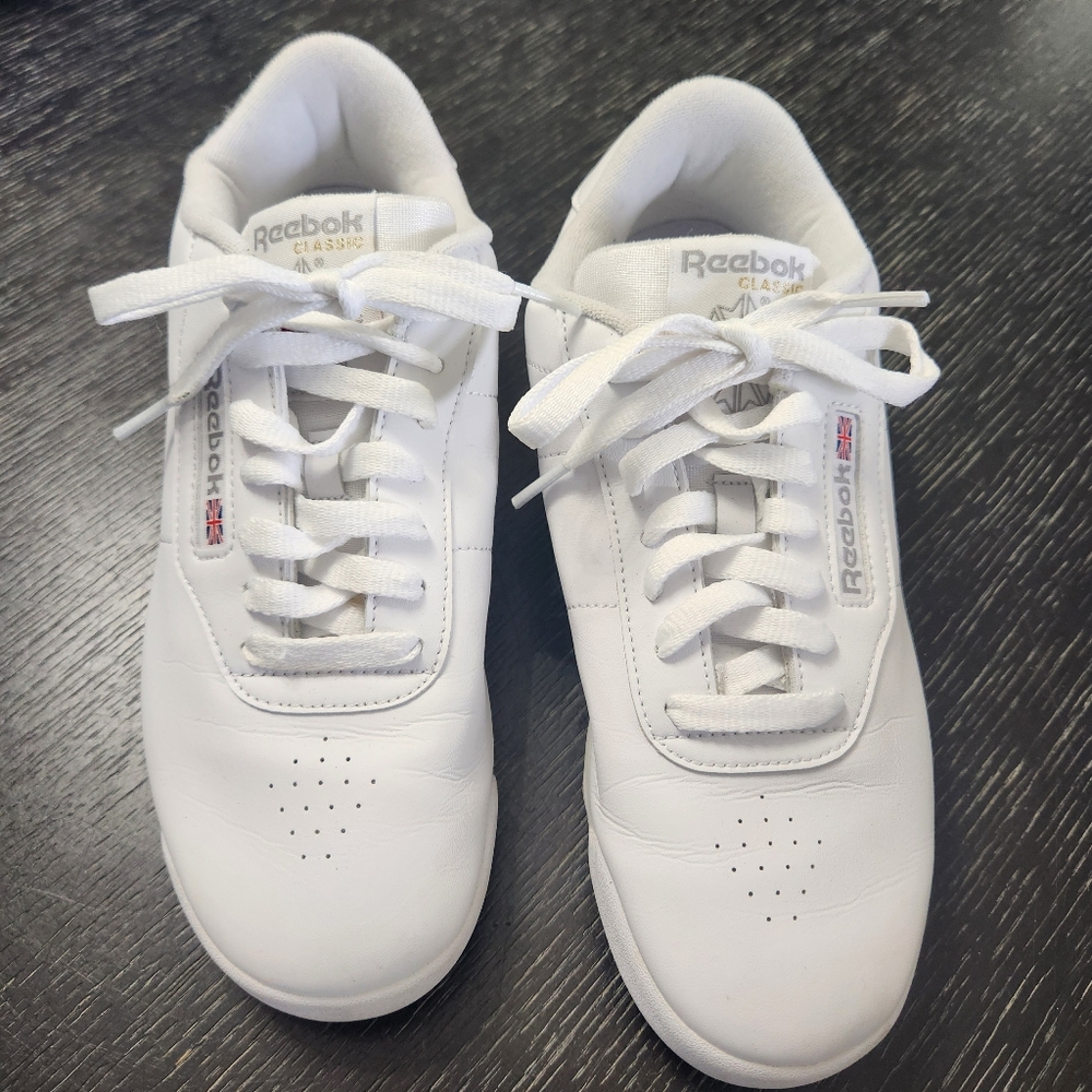 Reebok Classic White Athletic Womens Shoes